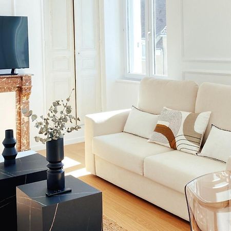 Le Haussmann ⸱ Stationnement Gratuit ⸱ Fibre Lejlighed Déols Eksteriør billede