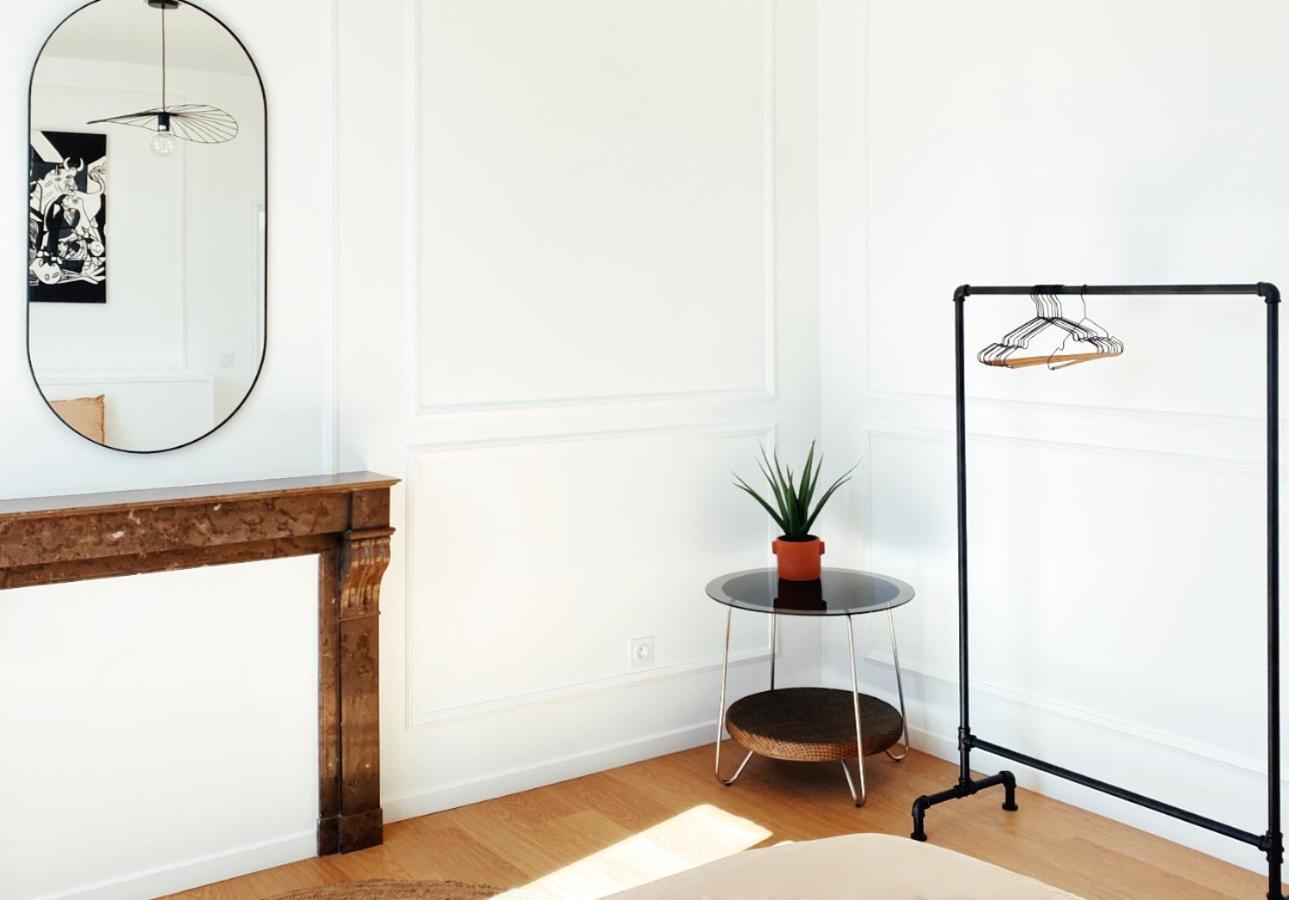 Le Haussmann ⸱ Stationnement Gratuit ⸱ Fibre Lejlighed Déols Eksteriør billede